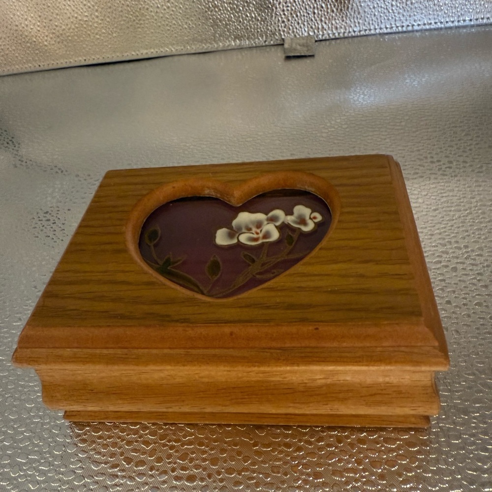 Brown and Purple Heart Accent Decor